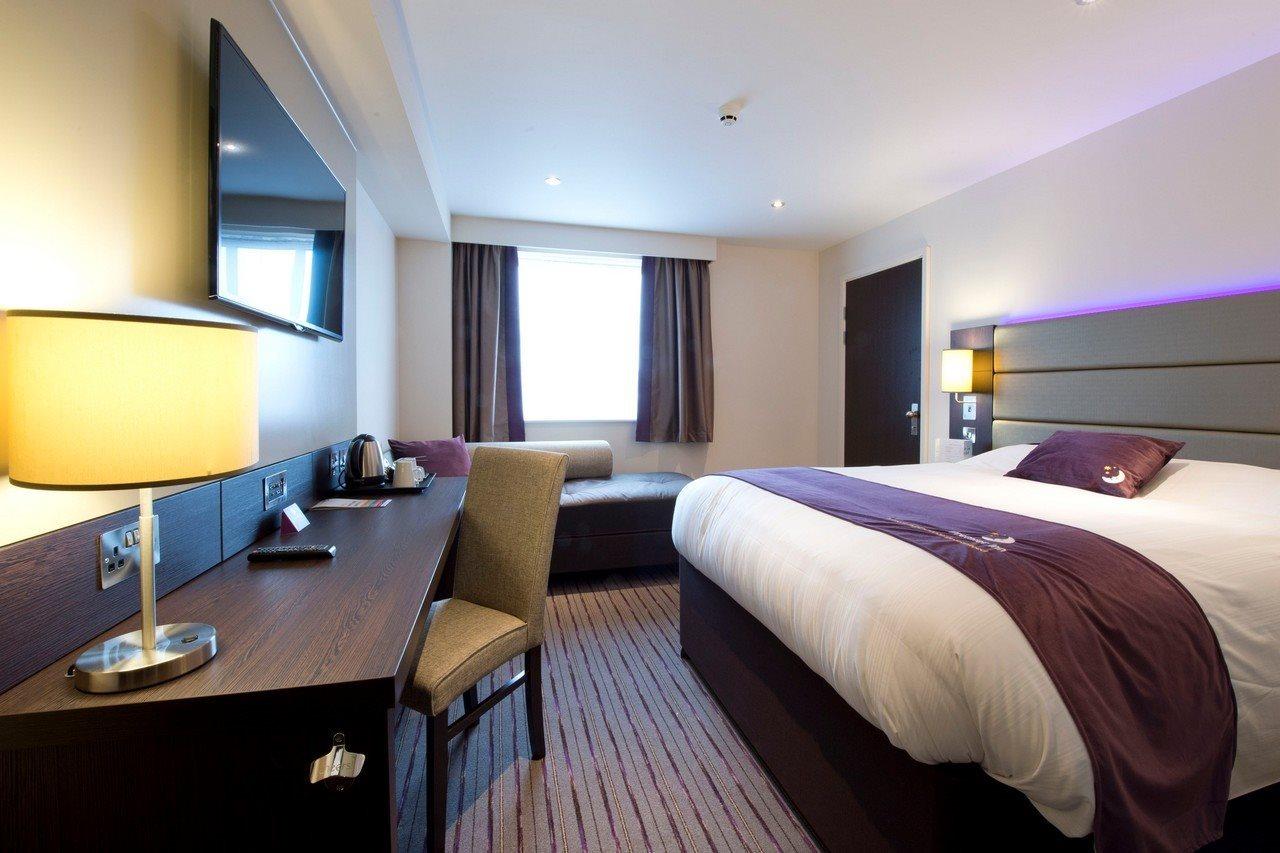 Premier Inn וואר מראה חיצוני תמונה